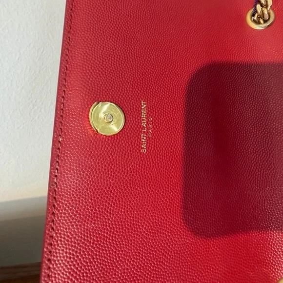 Saint Laurent Burgundy Shoulder Bag with Gold Chain - Picture 9 of 15